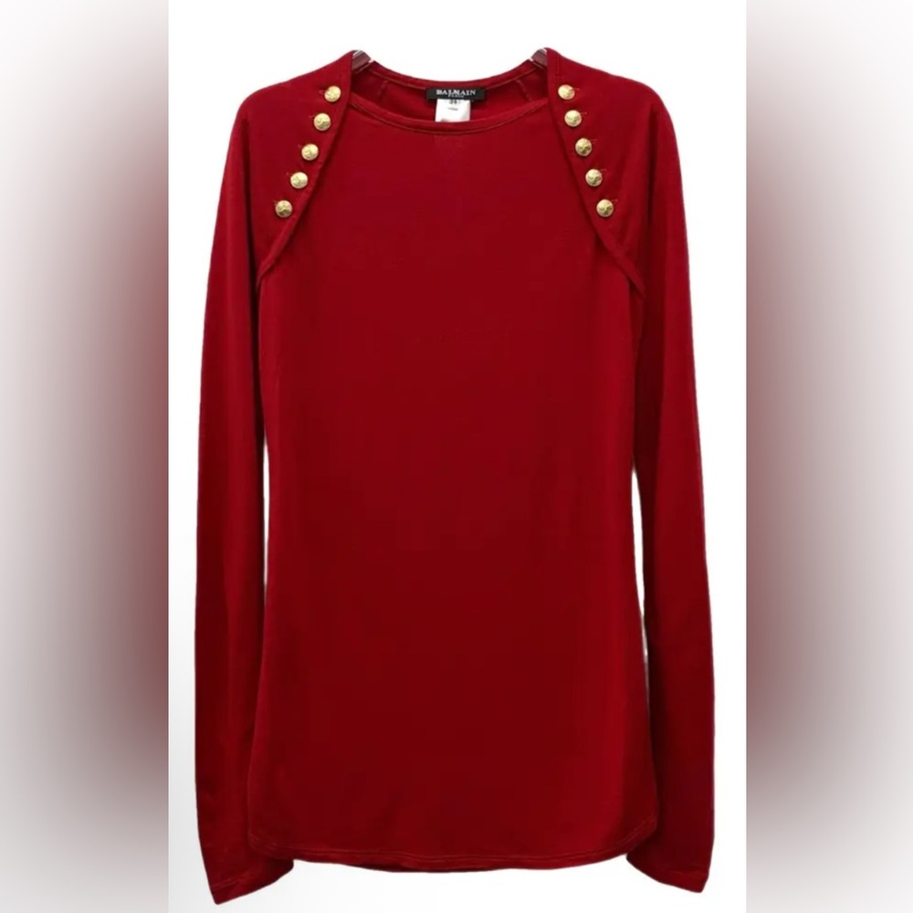 Balmain Red Long-Sleeved Sweater with Gold Buttons
Size FR 34 XXS